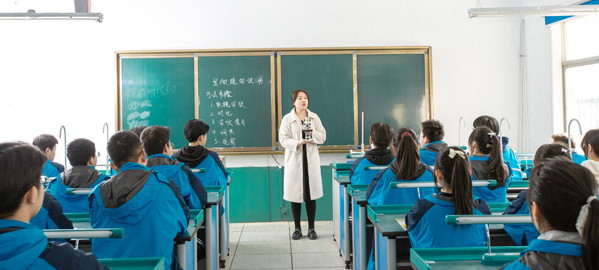金台引入导师机制，准确把握考试方向