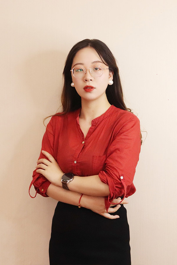金台张治华 本科学历，毕业于陕西师范大学
