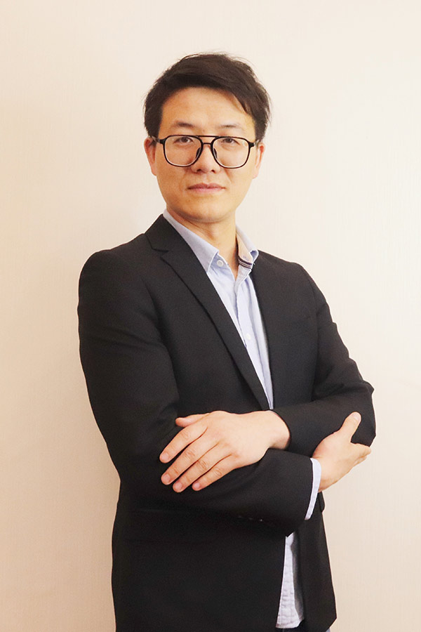 金台李林科 本科学历,毕业于西安石油大学